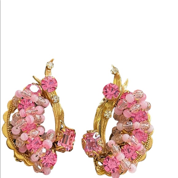 Vintage Pair Of Robert Clip Pink Rhinestone Earrings - Picture 9 of 9
